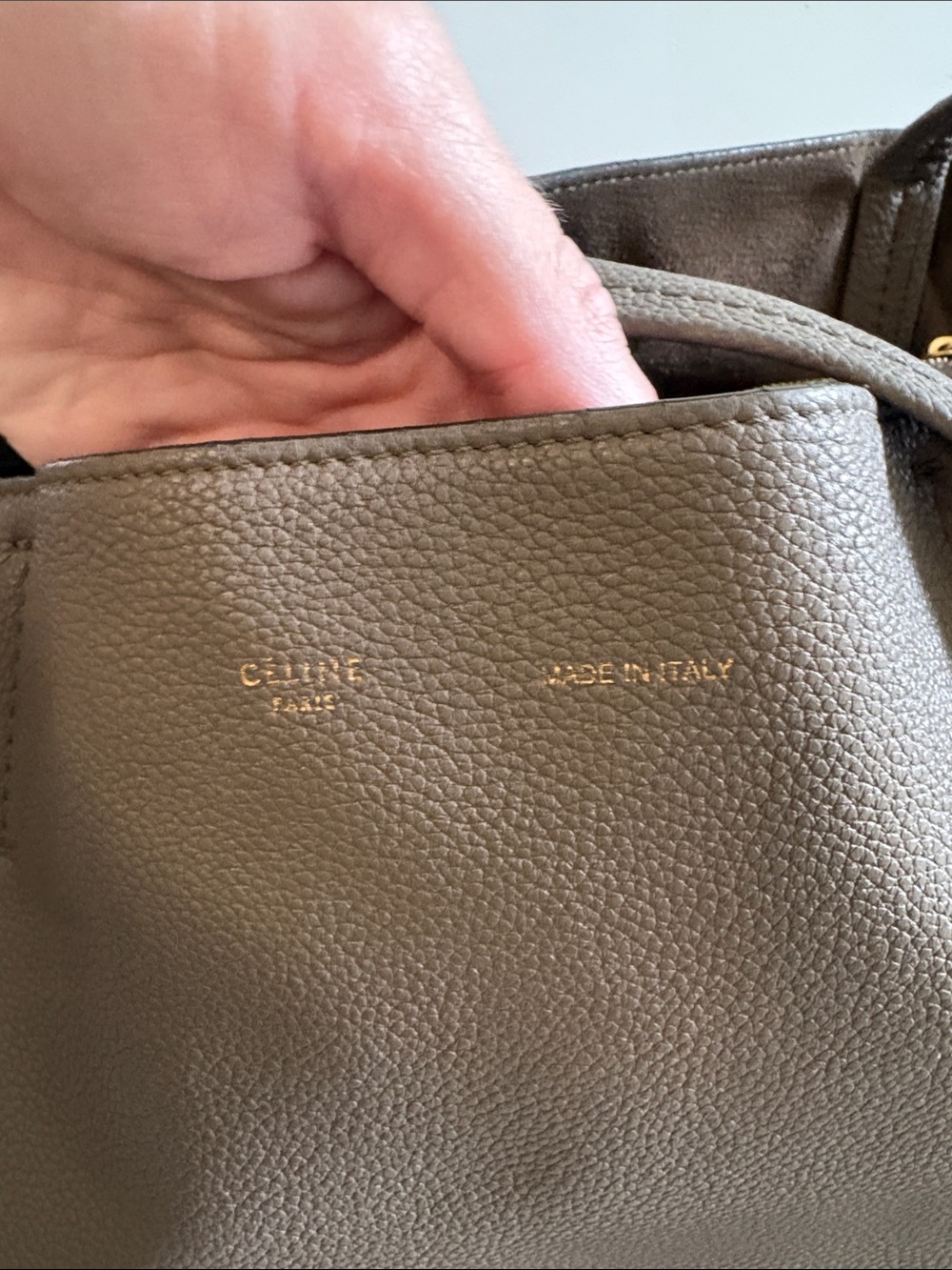 Celine Cabas Phantom in Taupe - Picture 3 of 12